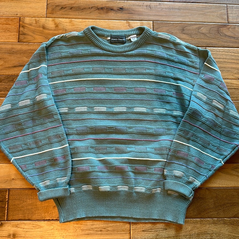 Vtg Kenneth Robert’s abstract 3D sweater.
